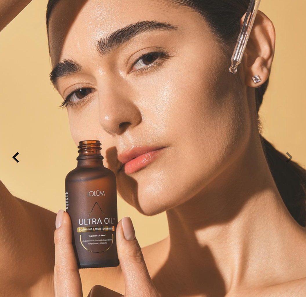 ULTRA OIL™ – Pflanzenölmischung, aufpolsternd und feuchtigkeitsspendend